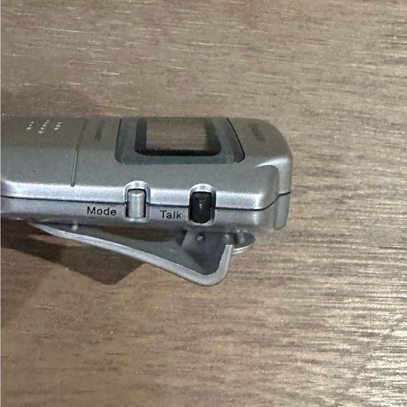 Brookstine Talking Pedometer - Picture 5 of 5